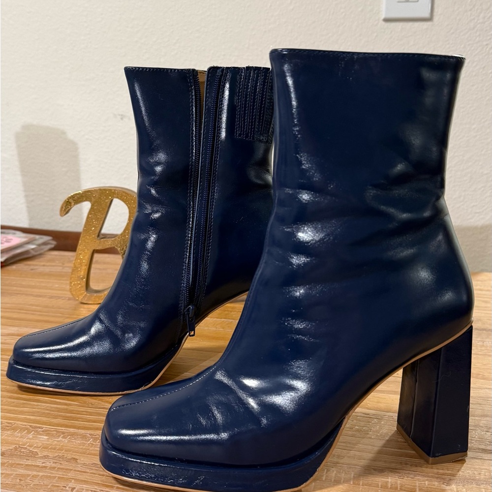 Steve Madden Freya Navy Lea Leather Heeled Ankle Boots